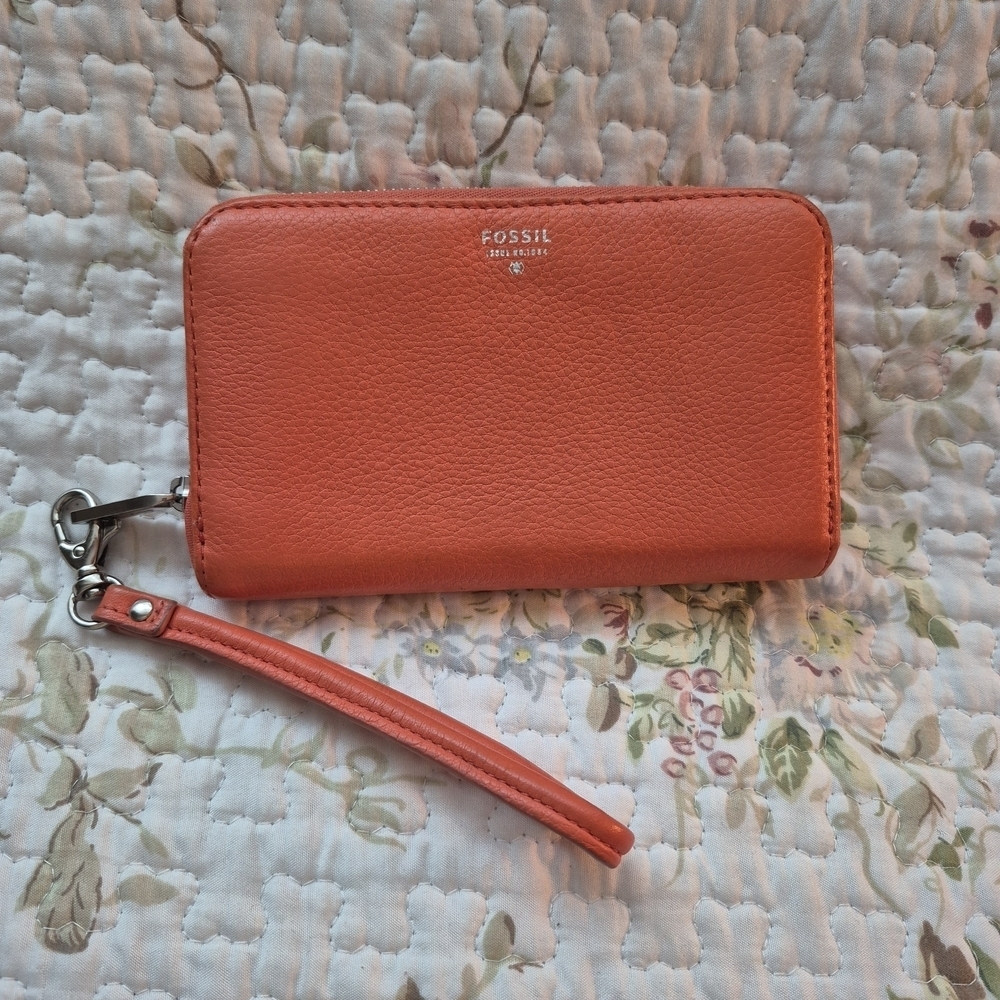 Fossil Vibrant Orange Leather Wristlet